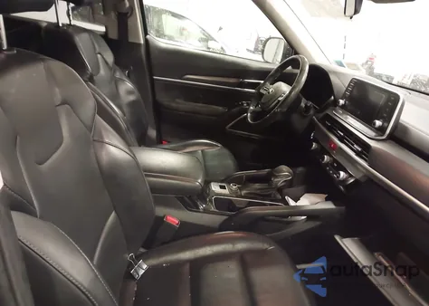 2020 Kia Telluride Lx z USA, uszkodzony, nr VIN 5XYP2DHC4LG012567